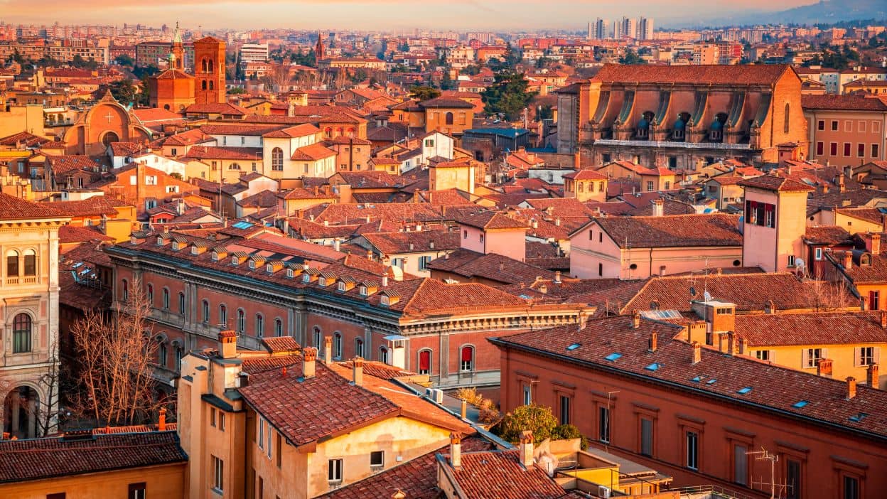 BOLOGNA.jpg
